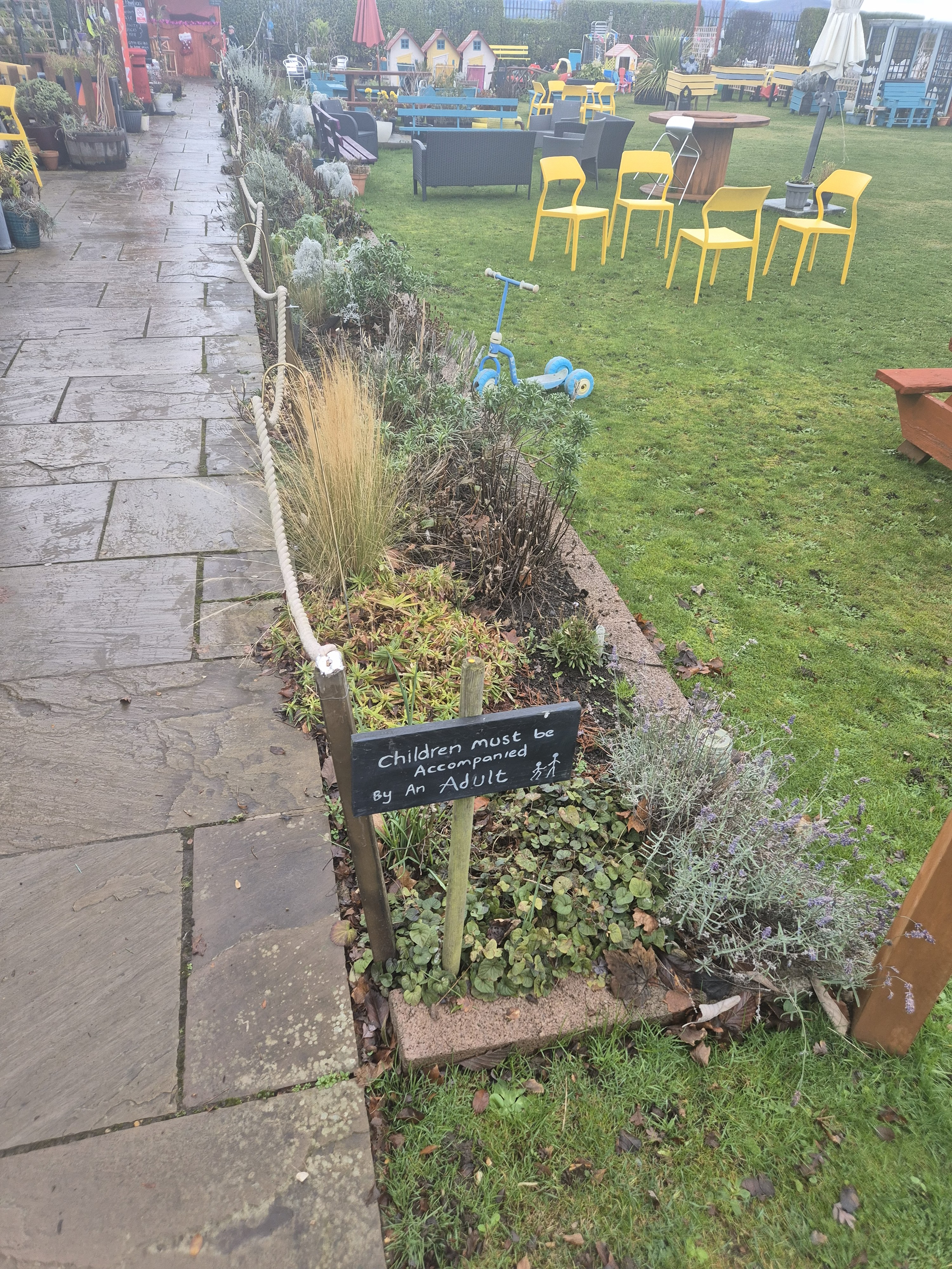 Entrance to Organic ME premises