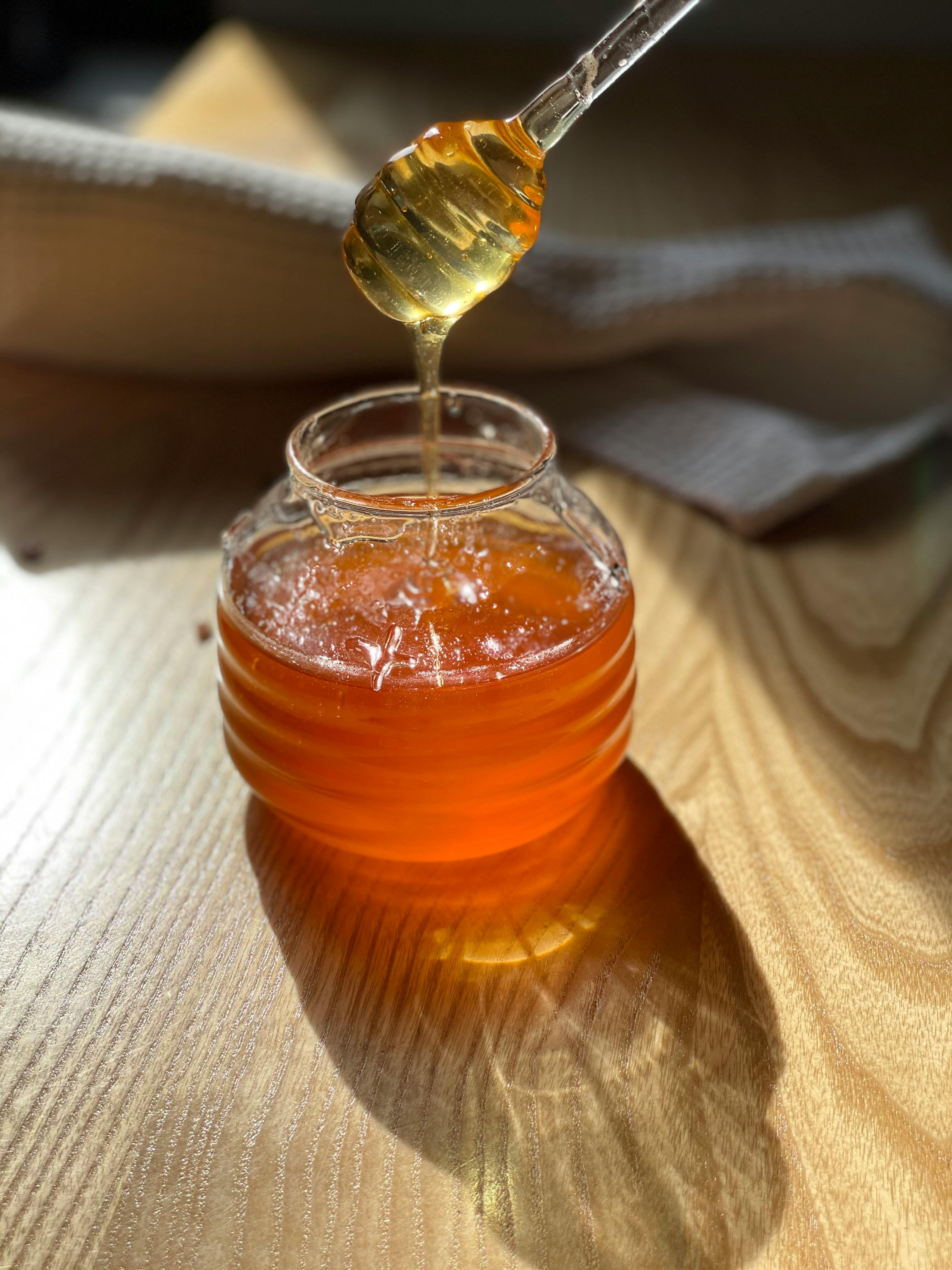 Honey jar